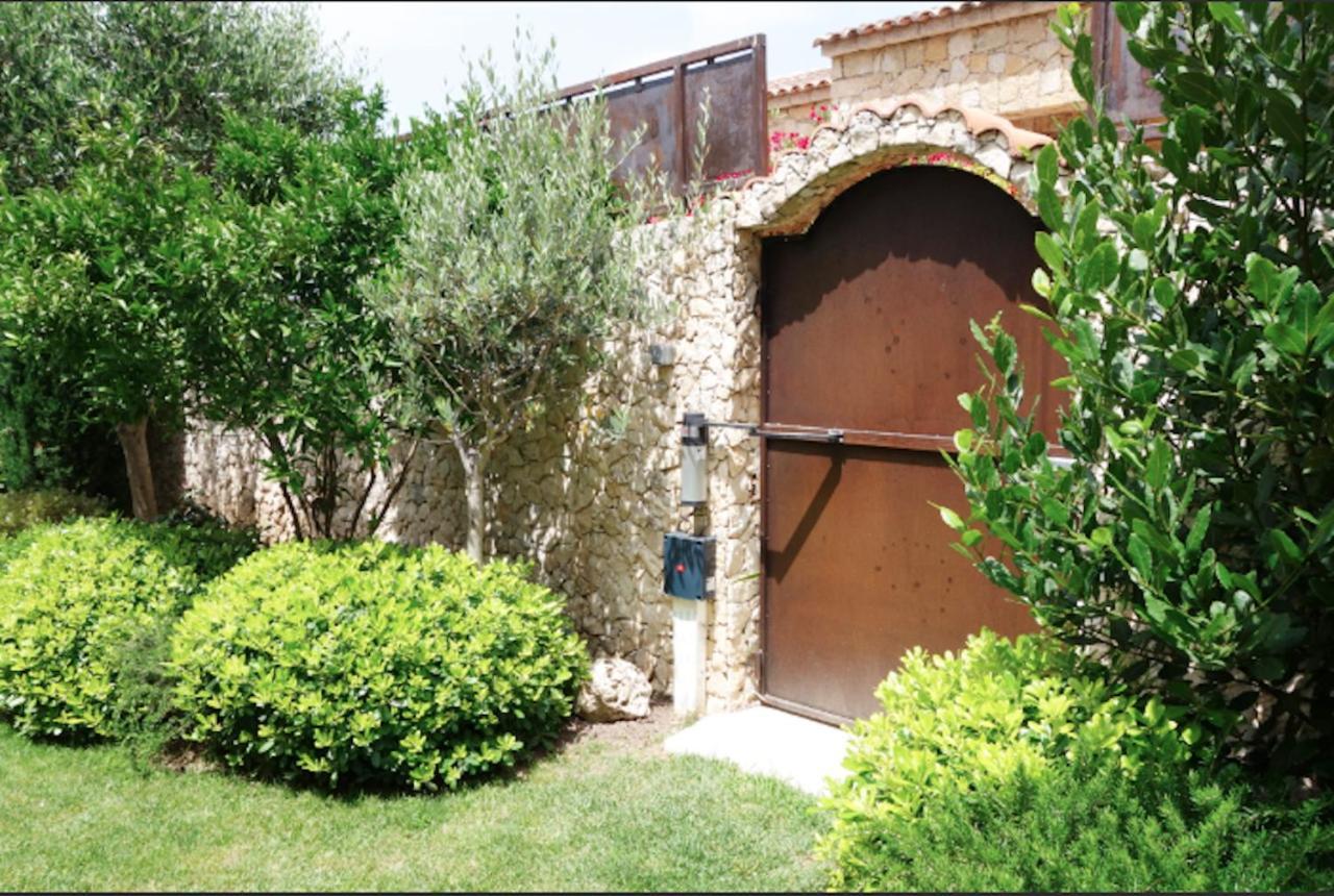 Chez Virginie Bed & Breakfast Porto-Vecchio  Exterior photo